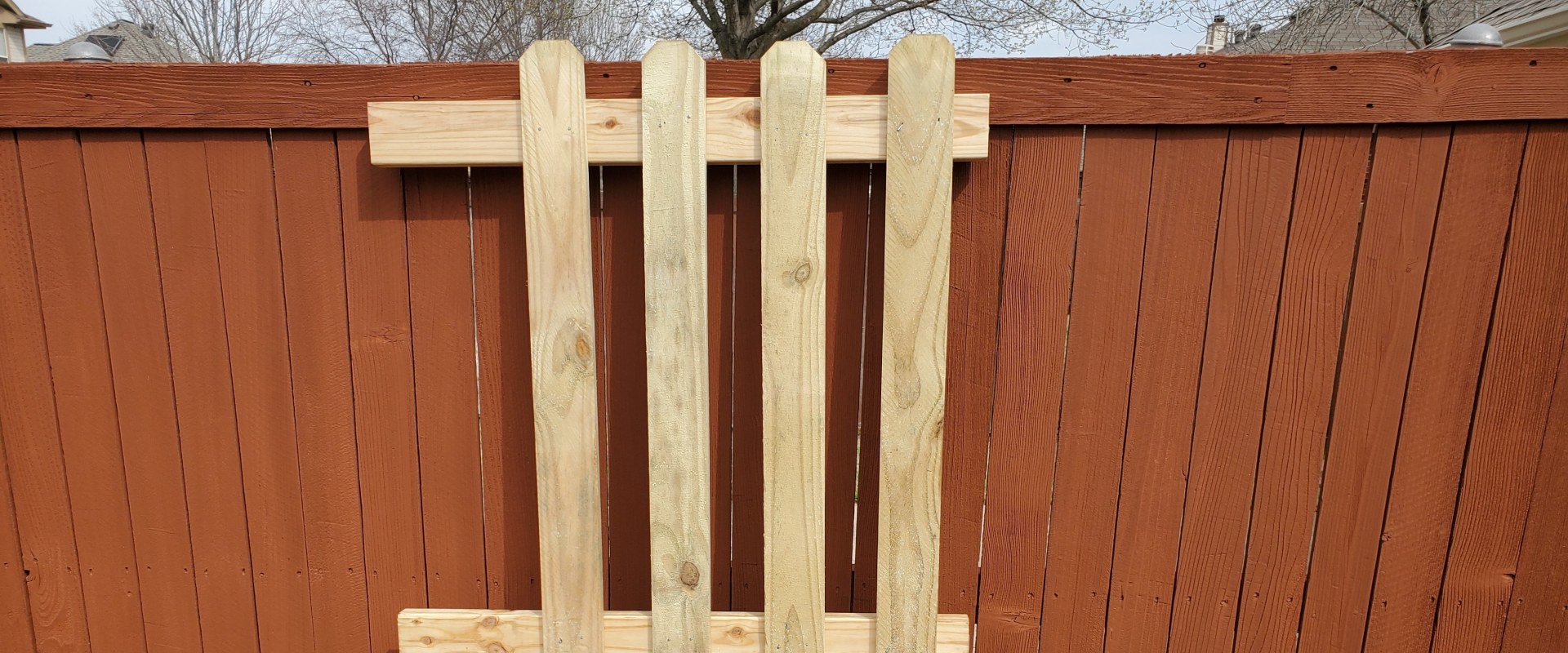 How to Replace Damaged Pickets in a Wood Fence