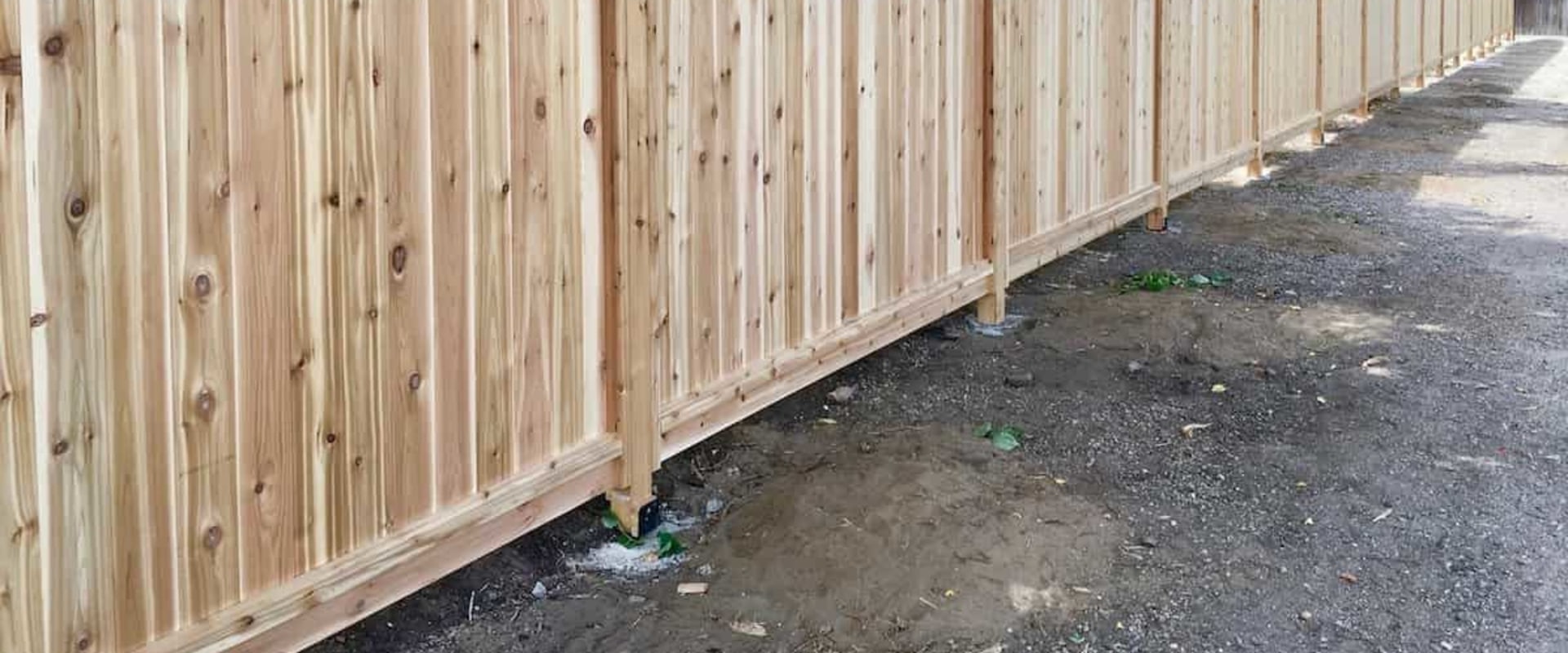 Are pre-assembled fence panels good?