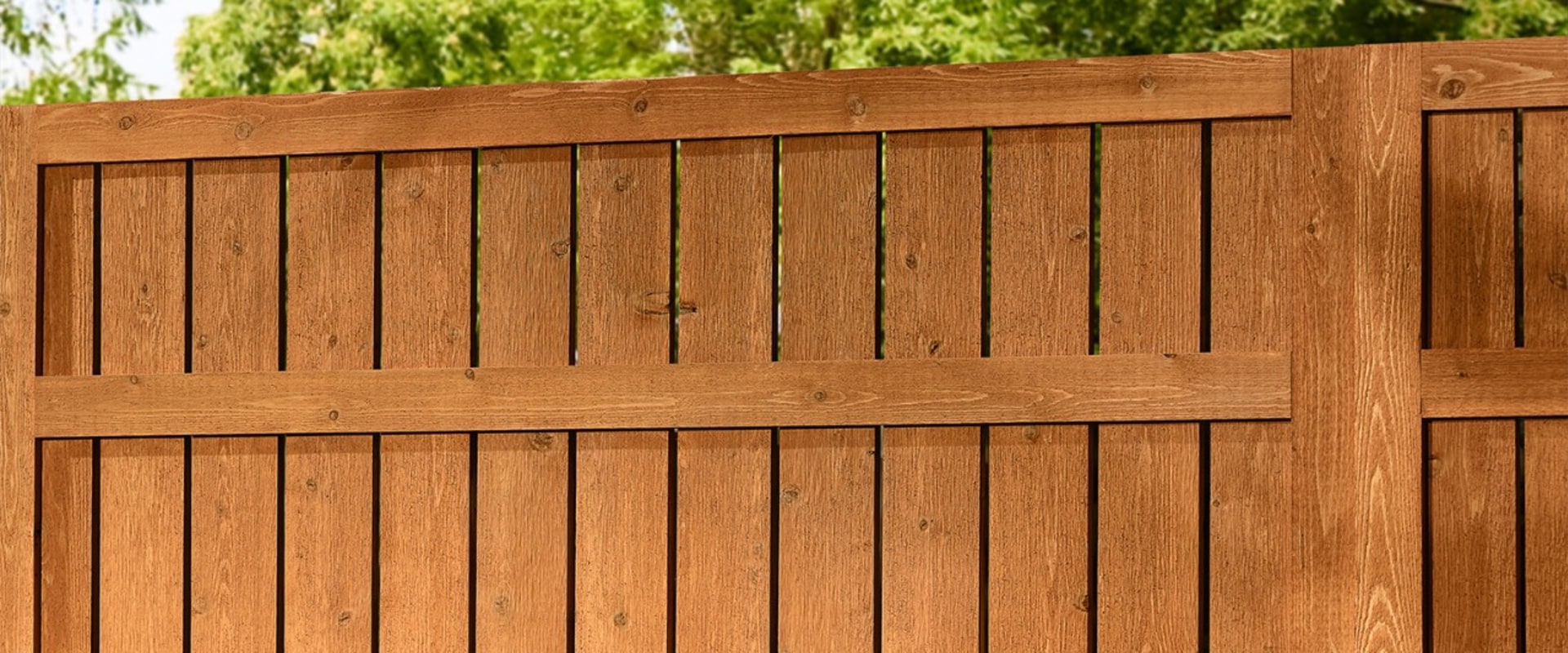 Finishing and Sealing a Composite Fence