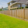 How much does it cost for 200 ft of fencing?